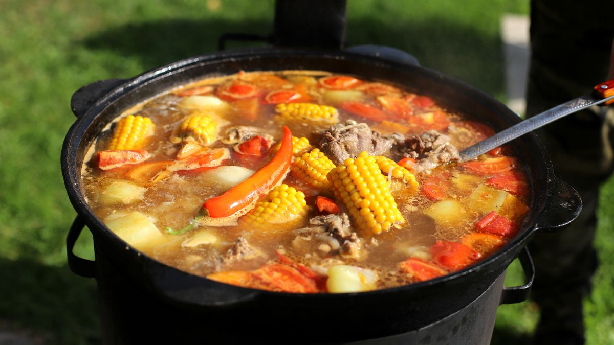 Пять лучших первых блюд для казана, которые стоит попробовать