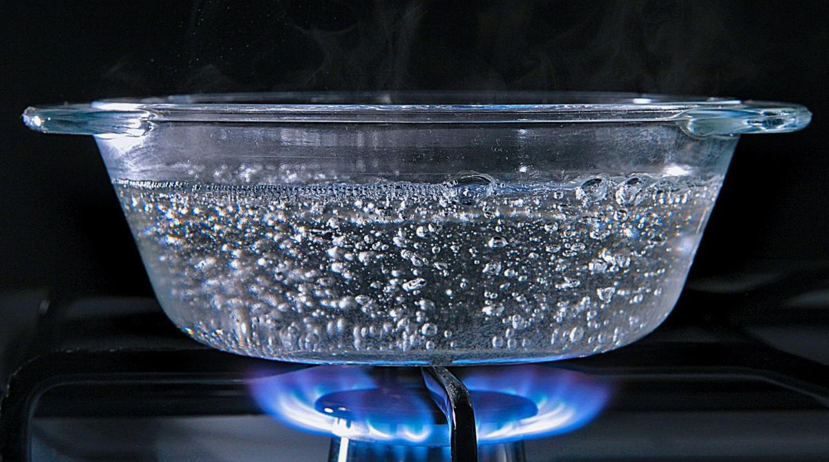 Как правильно кипятить воду: простые правила безопасного нагревания
