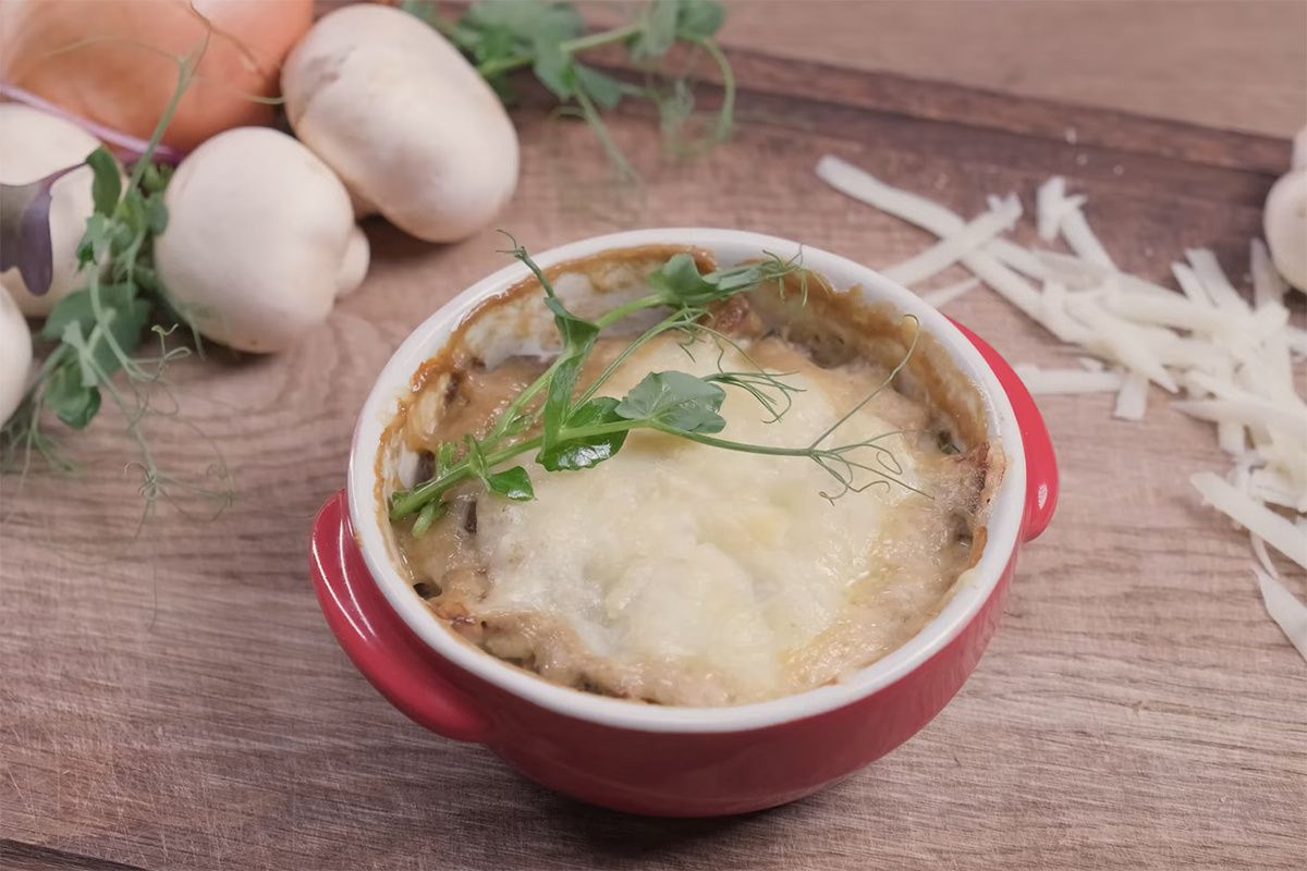 Как приготовить жюльен с сыром: секреты от кулинарного блогера