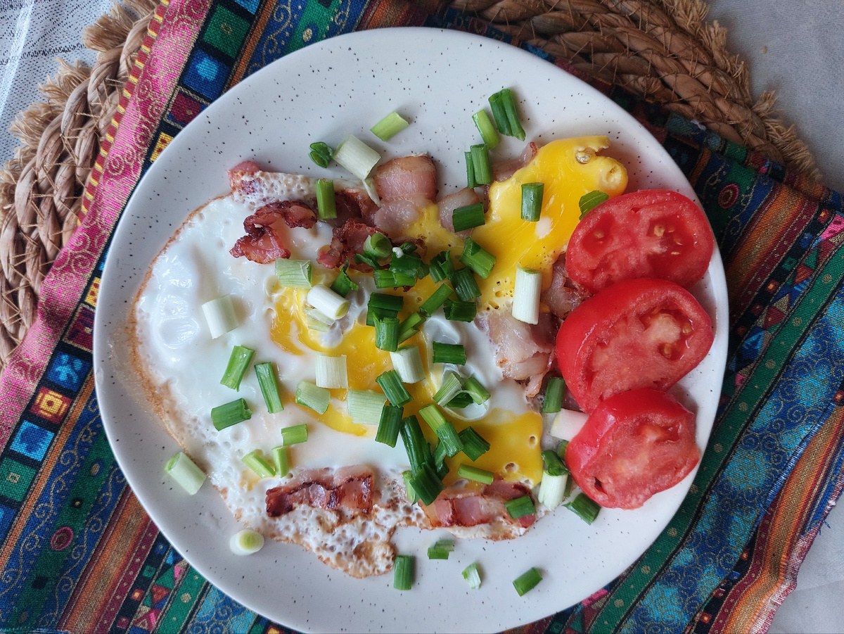 Снег, завтрак и будни пенсионеров на юге России