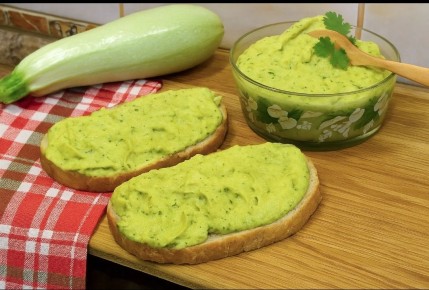 Вкусная кабачковая намазка: легкий способ разнообразить закуски