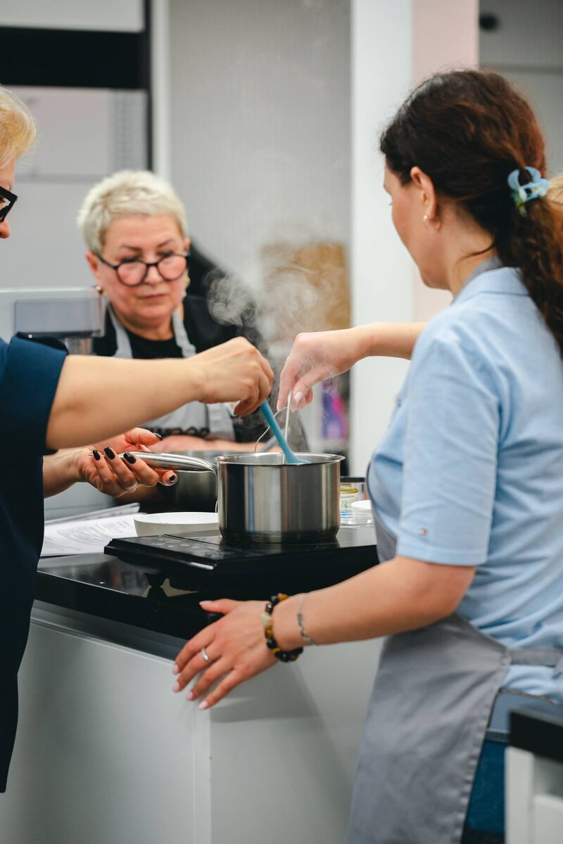 Запрет на фастфуд: Как прошел мастер-класс по кондитерскому искусству