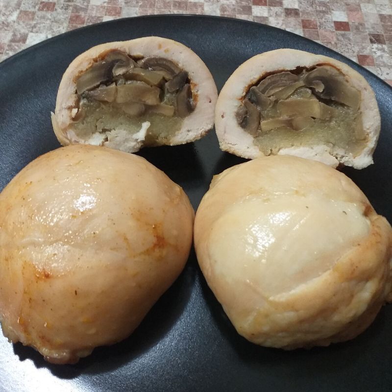 Вкусные куриные шарики с начинкой: простой и оригинальный рецепт