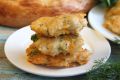 Куриные котлеты с сыром и зеленью: быстро и вкусно