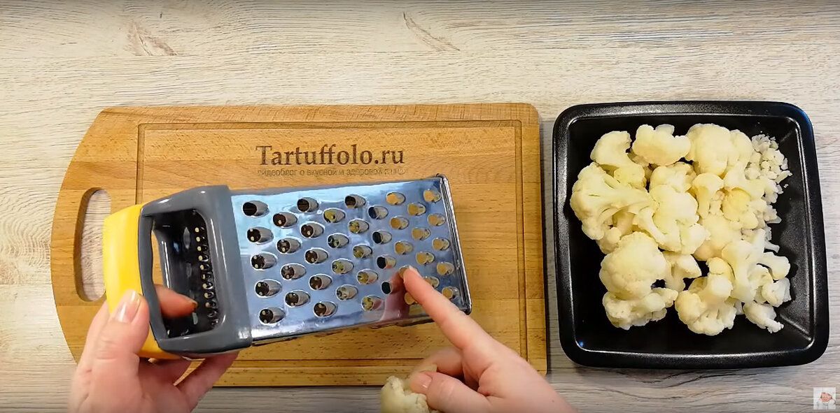 Готовим полезный завтрак: лепёшки с овощами и сыром за 15 минут