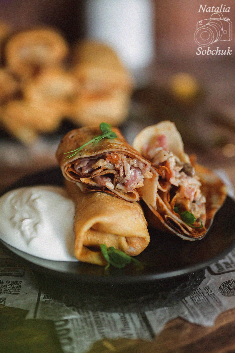 Попробуйте блинчики с беконом и шампиньонами: простой рецепт для любого времени суток