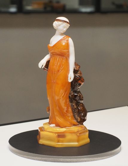 Янтарь и слоновая кость: новое дыхание ар-деко