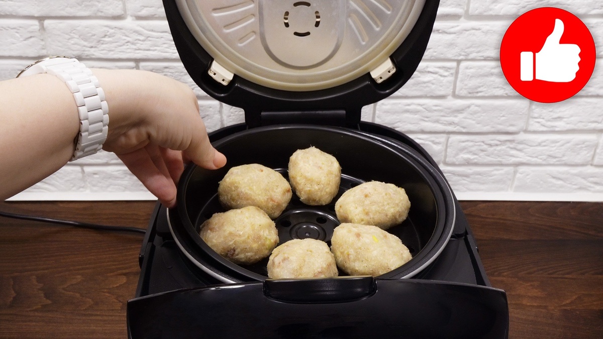 Вкусные рыбные котлеты с сыром на пару в мультиварке для вашего стола