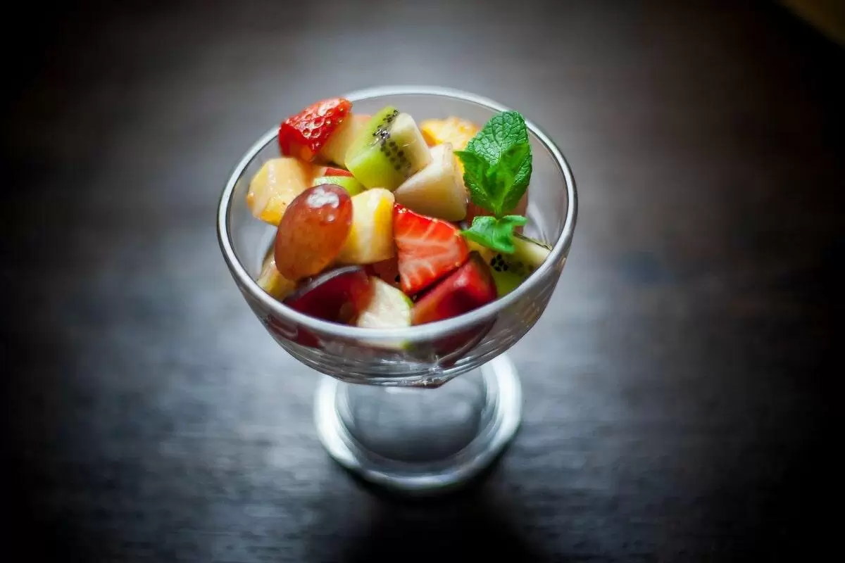 Нежные фруктовые салаты для зимнего настроения