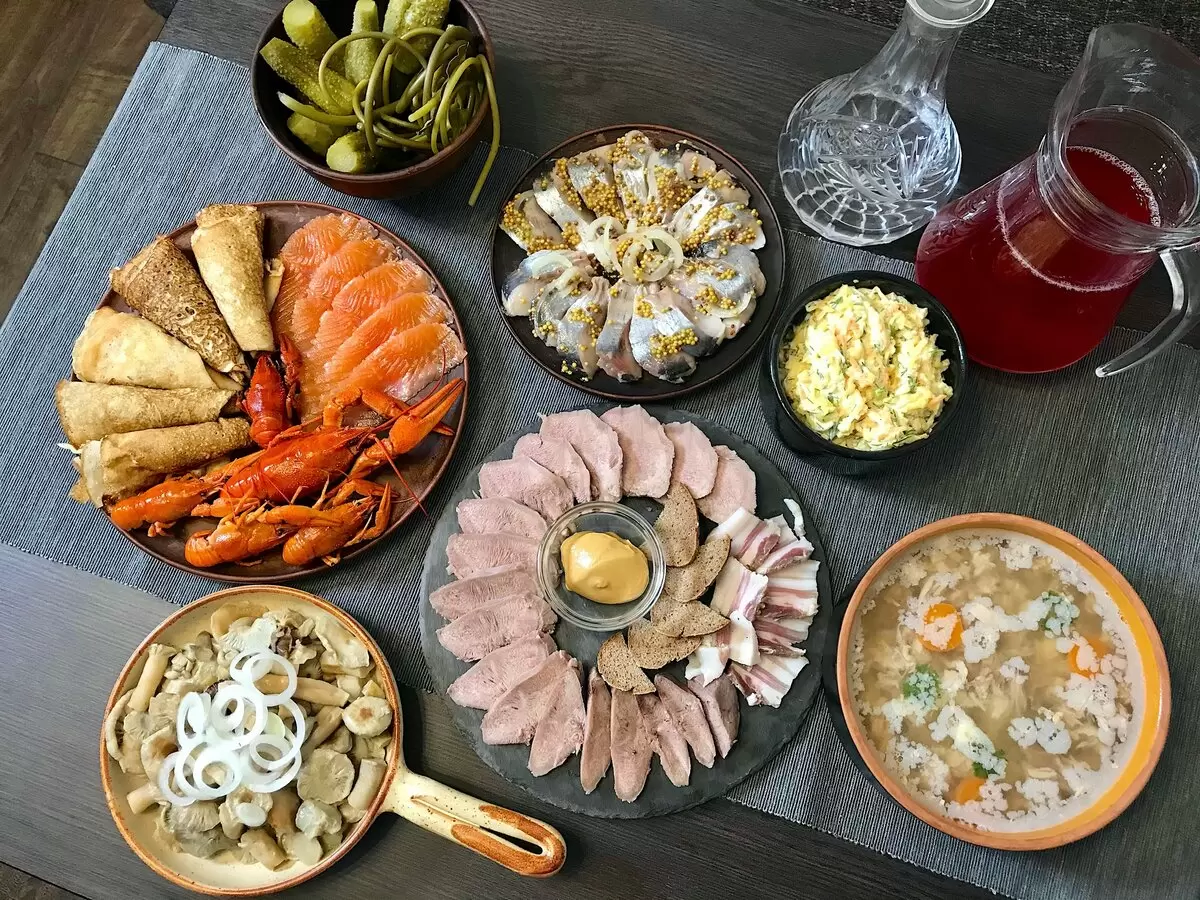 Семейный ужин: вкусные блюда и тёплые воспоминания