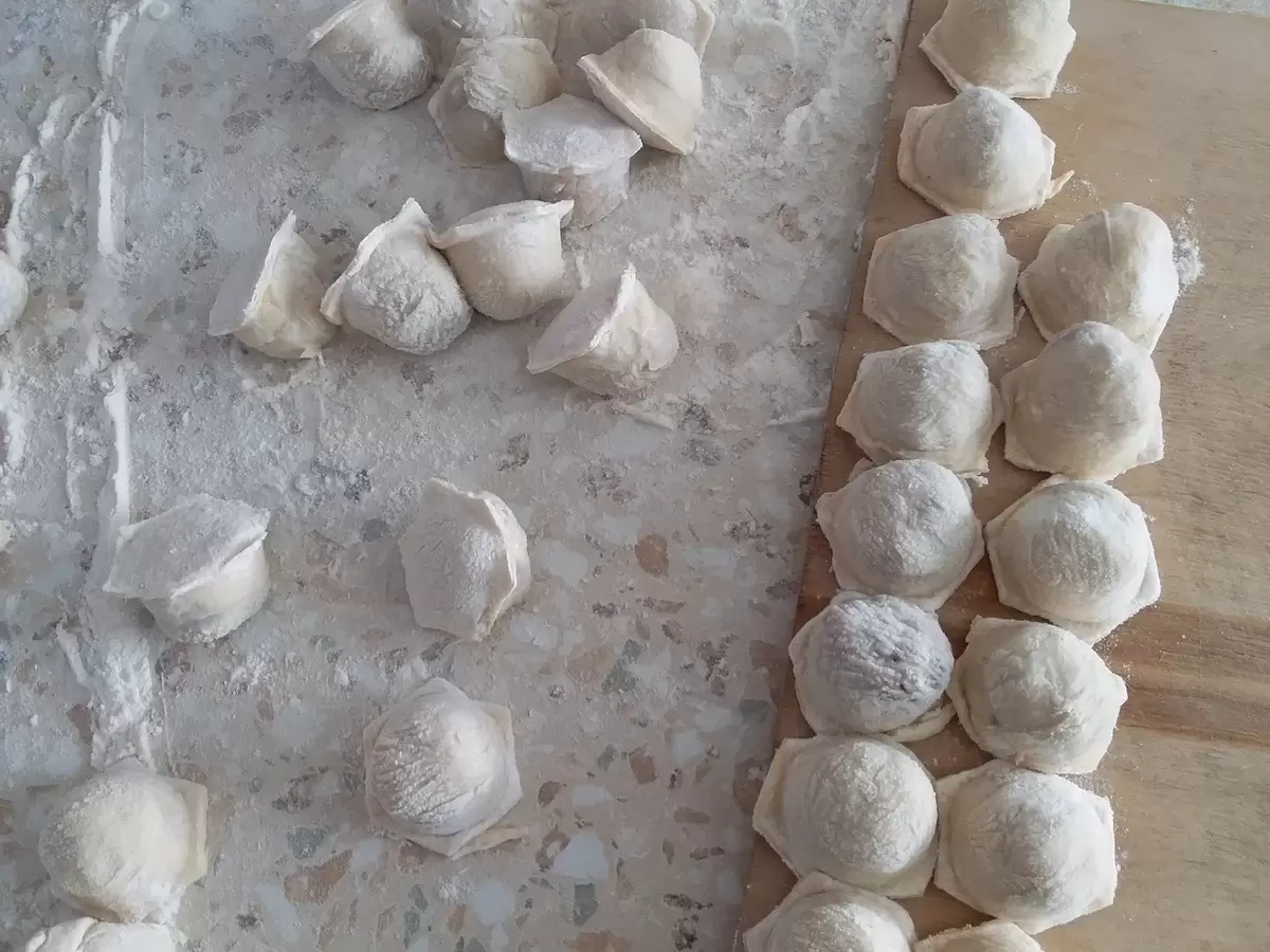 Как сэкономить на еде: секреты домашнего приготовления пельменей