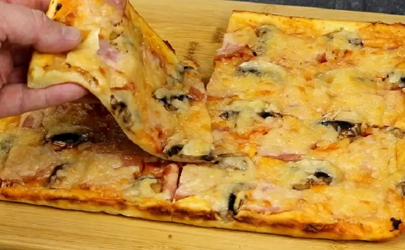 Заливная пицца: вкусно и быстро, идеальный ужин за 20 минут