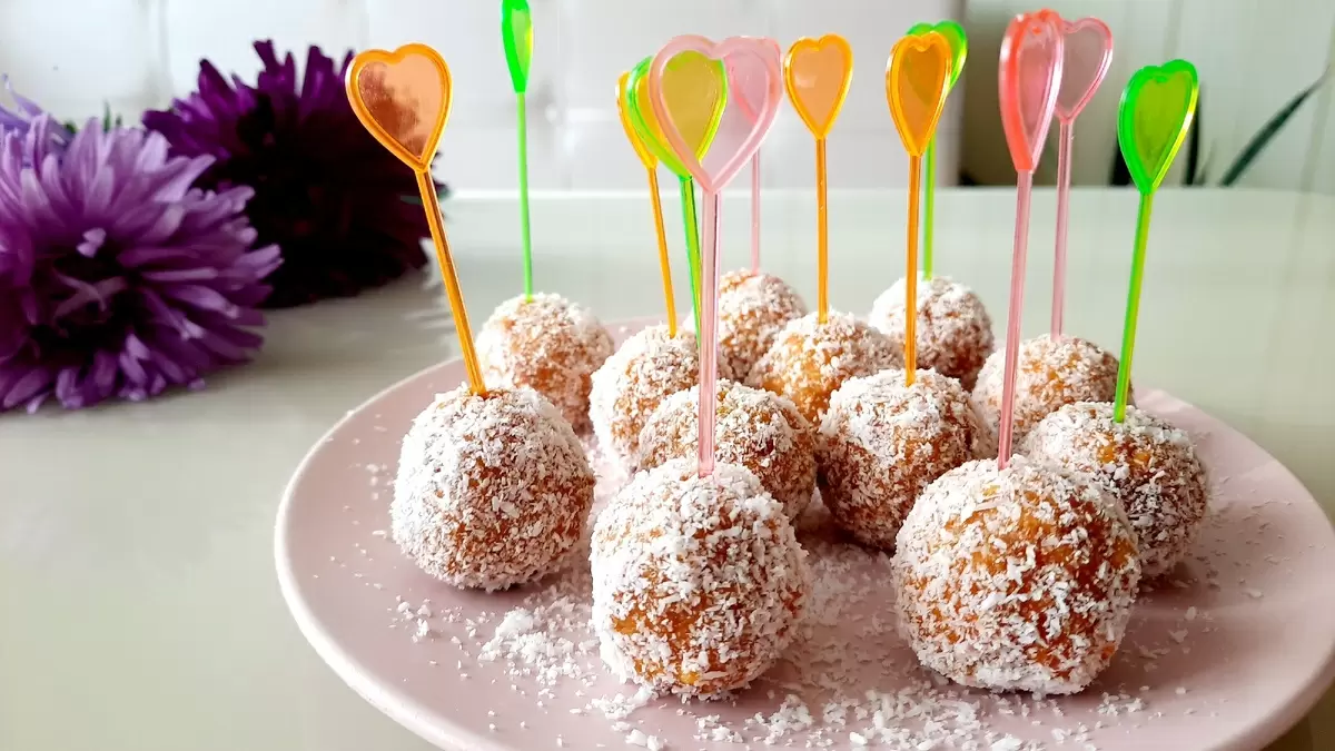 Легкий десерт для детей: всего два ингредиента и никакой морковной тоски