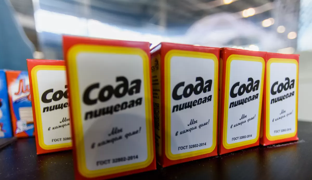 Сода против изжоги: когда она спасает, а когда вредит