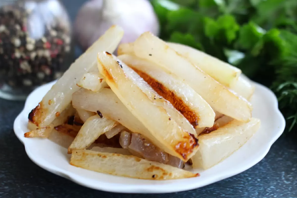 Жареный дайкон: идеальный овощной гарнир для любого стола