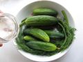 Зимний король на вашем столе: как приготовить огуречный салат на зиму, который выйдет в фавориты